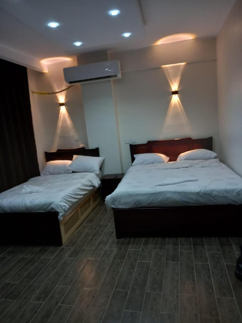 Khufu Pyramids Hotel Kafrat al Jabal ห้อง รูปภาพ